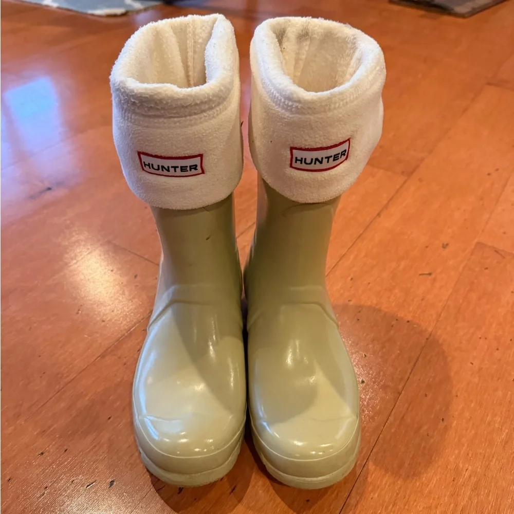Women’s Hunter Boots with removable fleece insert - Picture 1 of 9